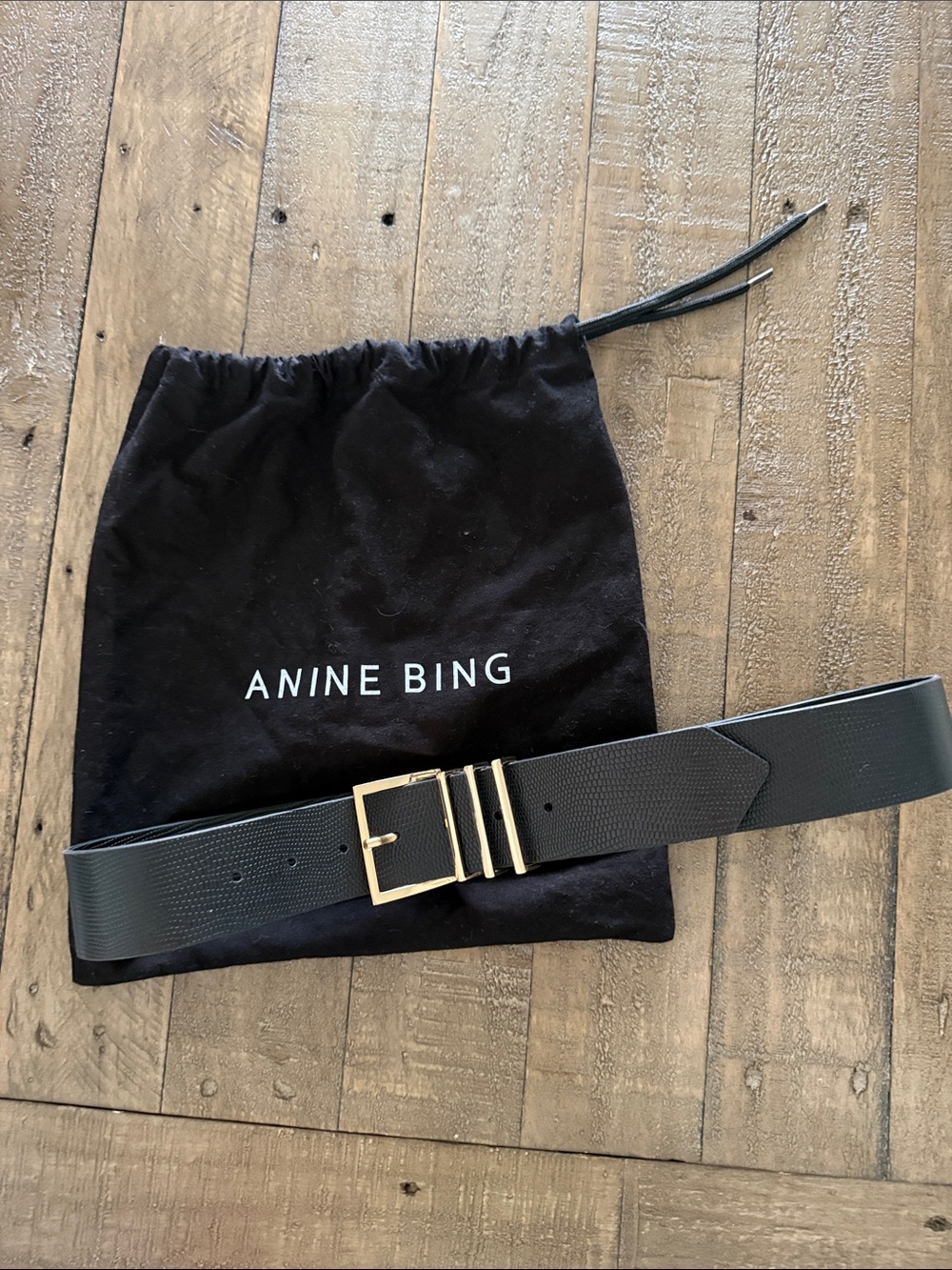 Anine Bing Black Textured Leather Belt with Gold Buckle Hardware - Picture 2 of 4
